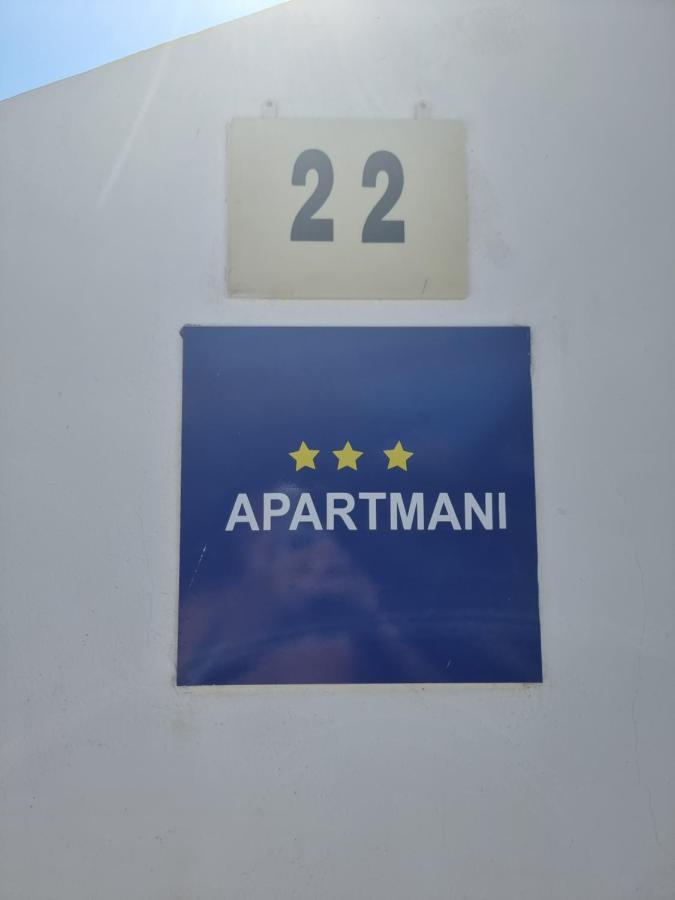 Apartmani Alen Dinjiska Bagian luar foto