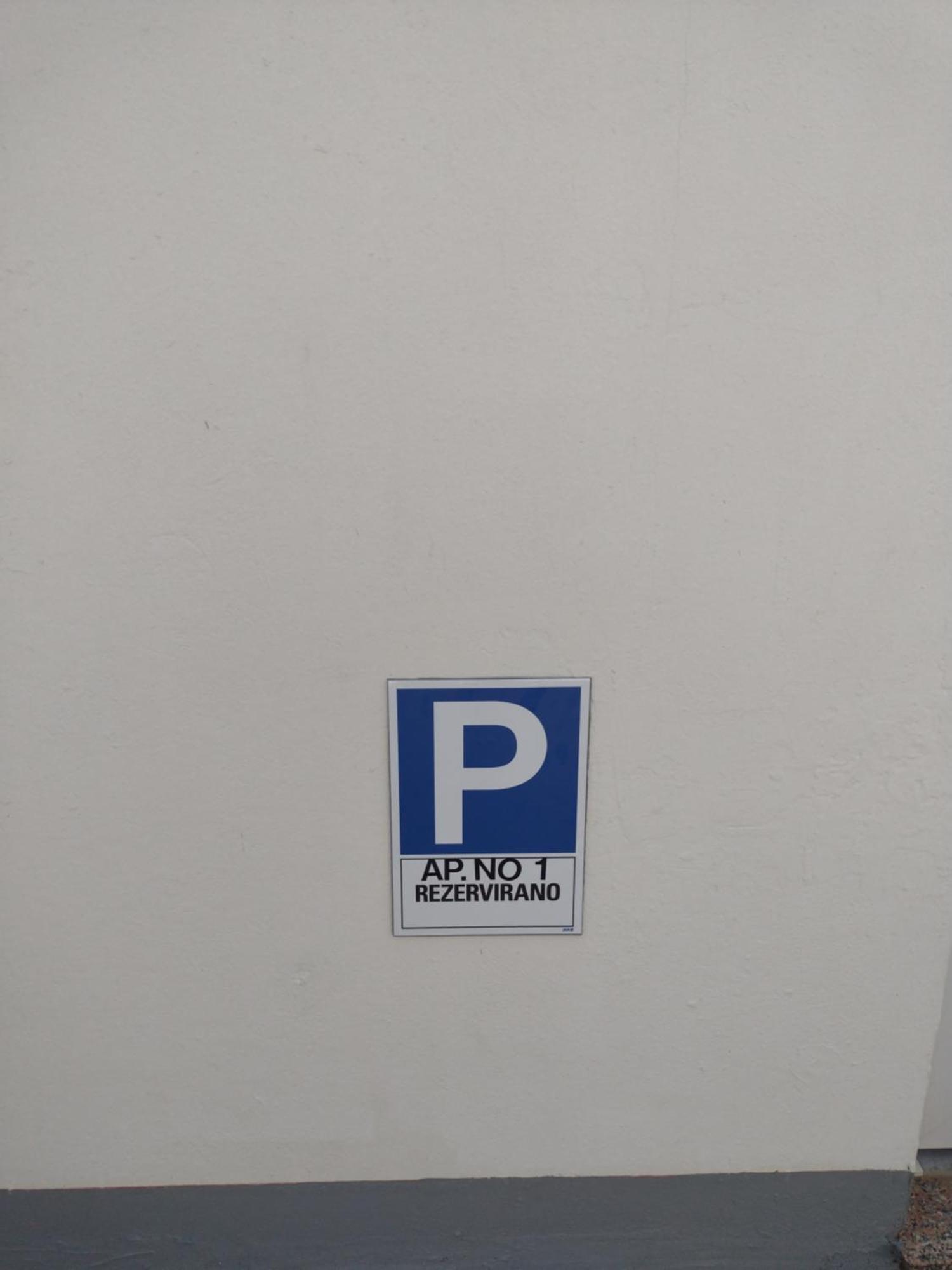 Apartmani Alen Dinjiska Bagian luar foto